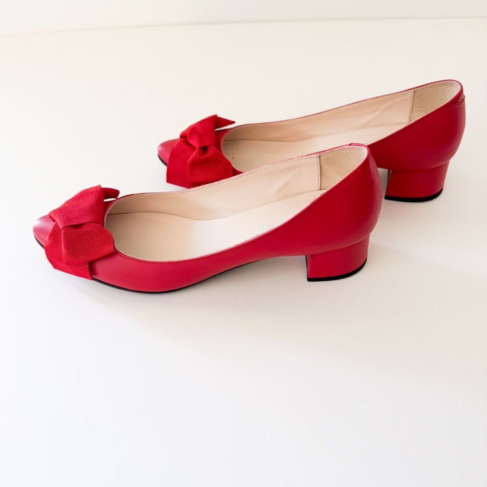 ITALIAN Mauro Leone Red Short Heels with Bow/Knot toe